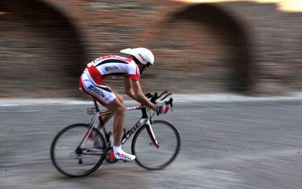 Bicicleta de carreras Balazs Simon